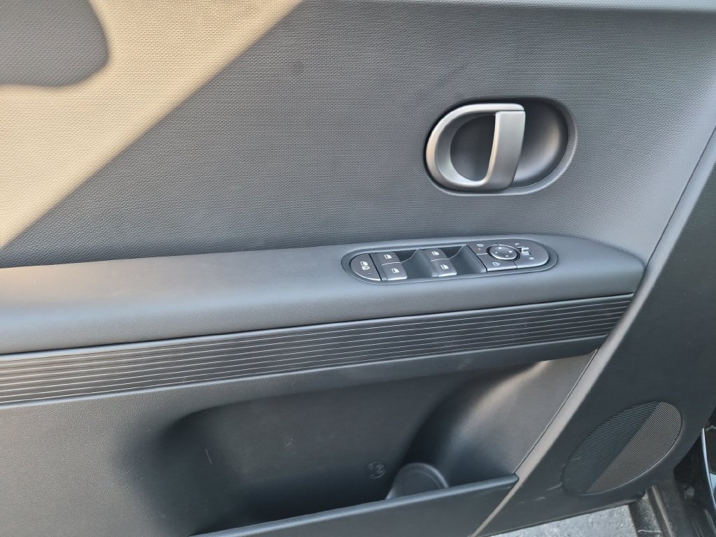 New 2027 Hyundai Ioniq 5 SEL RWD image 12