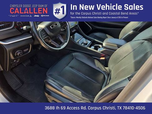 Used 2022 Jeep Grand Cherokee L Limited AWD/4WD image 10