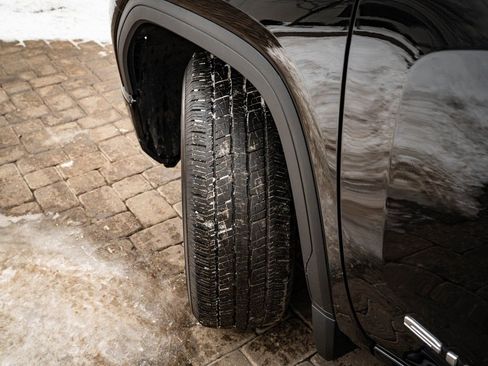 Used 2023 GMC Sierra 1500 Pro w/ Graphite Edition image 42