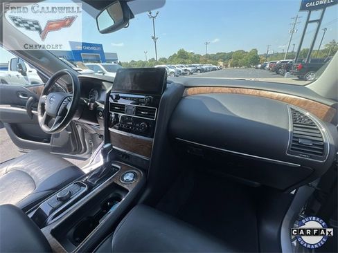 Used 2021 Nissan Armada SL w/ Captain's Chairs Package image 29