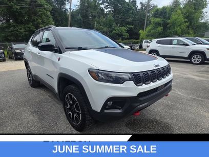 Used 2025 Jeep Compass Trailhawk