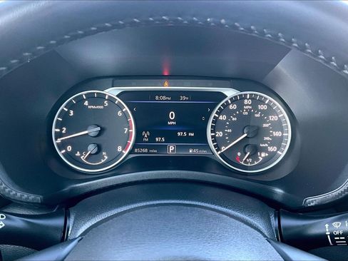 Used 2020 Nissan Sentra SV w/ Trunk Package image 20