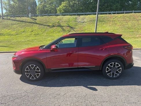 Used 2023 Chevrolet Blazer RS AWD/4WD image 4
