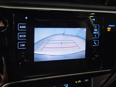 Used 2019 Toyota Corolla SE FWD image 30