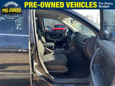 Used 2014 Chevrolet Traverse LT w/ All-Star Edition image 37