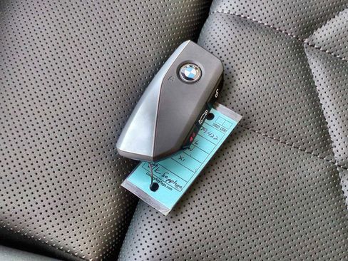 New 2026 BMW 530i xDrive image 36