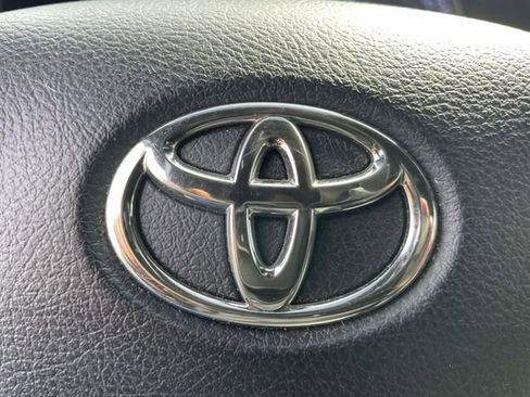 Used 2020 Toyota Tacoma TRD Sport image 20