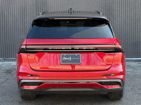 New 2026 Lincoln Nautilus Reserve image 5