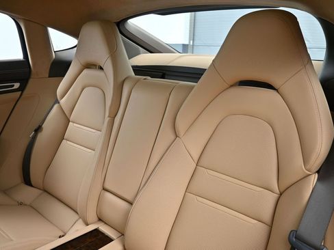 Certified 2021 Porsche Panamera Turbo S AWD/4WD image 6