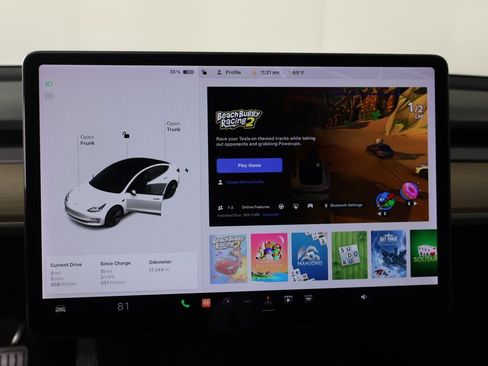 Used 2021 Tesla Model 3 Standard Range Plus image 38