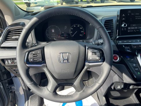 Used 2026 Honda Odyssey Elite image 25