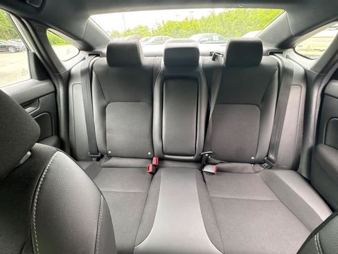 Used 2025 Honda Civic Sport image 26