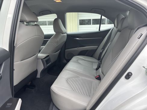 Used 2023 Toyota Camry SE FWD image 28