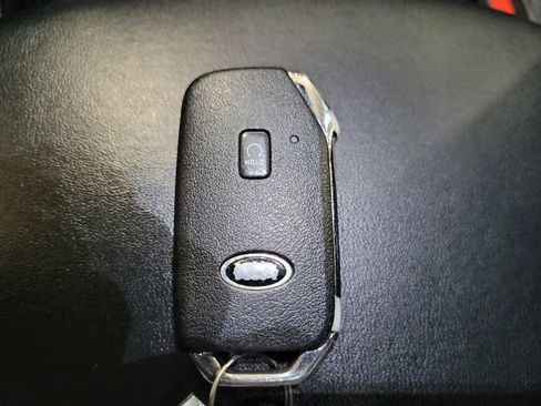 Used 2021 Kia Telluride EX w/ EX Premium Package AWD/4WD image 32