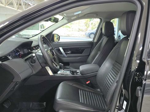 Used 2023 Land Rover Discovery Sport SE image 24