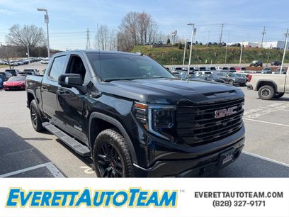 Used 2025 GMC Sierra 1500 Elevation w/ Elevation Premium Package