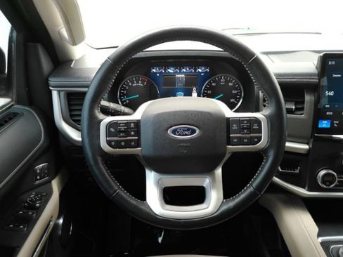 Used 2022 Ford Expedition XLT RWD image 37