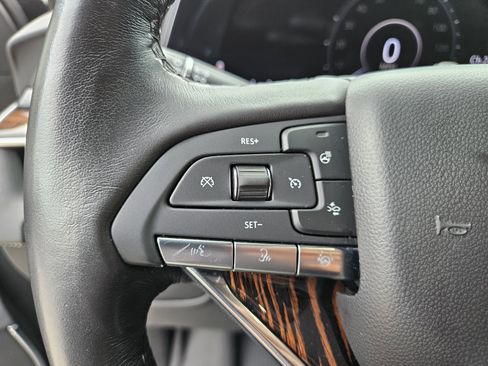 Certified 2023 Cadillac Escalade ESV Premium Luxury image 32