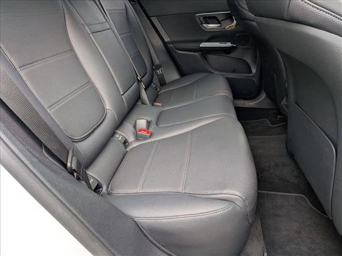 Certified 2026 Mercedes-Benz GLC 300 image 19