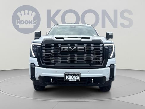 New 2026 GMC Sierra 3500 Denali Ultimate AWD/4WD image 8