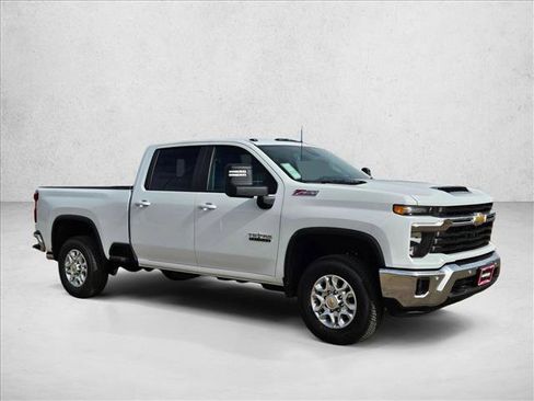 New 2026 Chevrolet Silverado 2500 LT w/ Texas Edition image 7