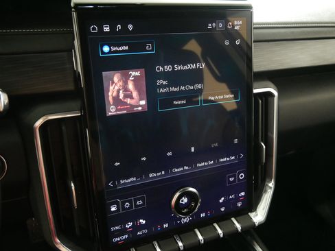 Used 2025 GMC Acadia Elevation w/ Elevation Premium Package image 22