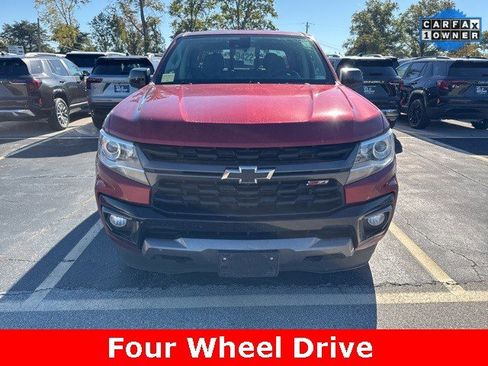 Used 2021 Chevrolet Colorado Z71 w/ Safety Package image 2