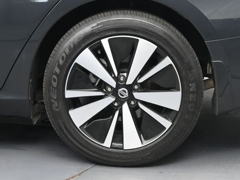 Used 2022 Nissan Altima 2.5 SV image 20