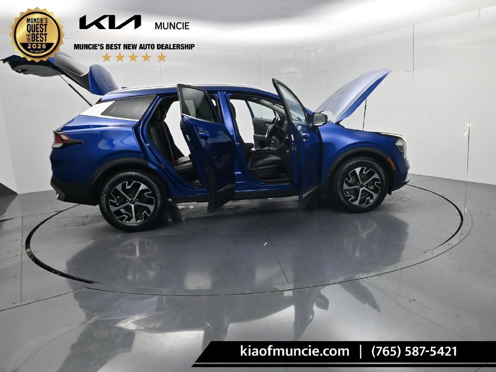 Certified 2023 Kia Sportage EX AWD/4WD image 57