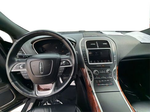 Used 2019 Lincoln Nautilus Select FWD image 27