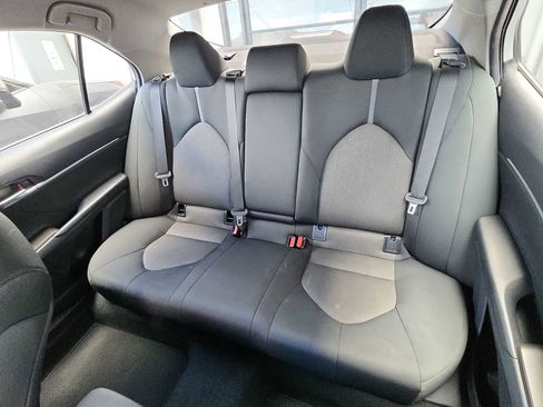 Used 2023 Toyota Camry LE image 22