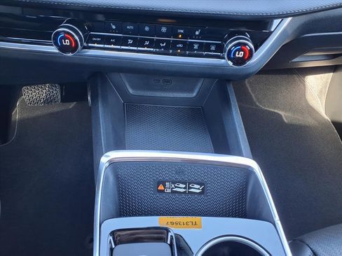 New 2026 Chevrolet Equinox LT image 17