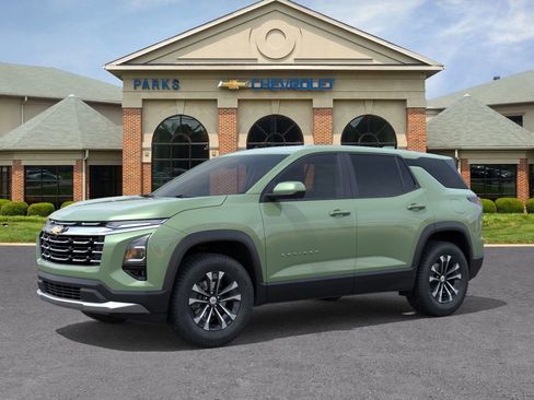 New 2026 Chevrolet Equinox LT image 3