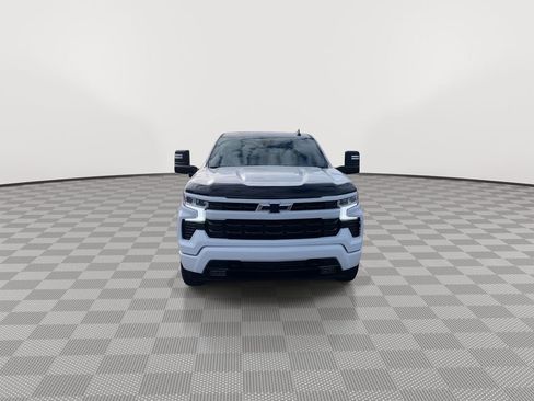 Used 2022 Chevrolet Silverado 1500 RST image 2