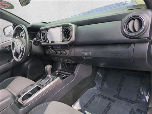 Certified 2023 Toyota Tacoma TRD Sport AWD/4WD image 20