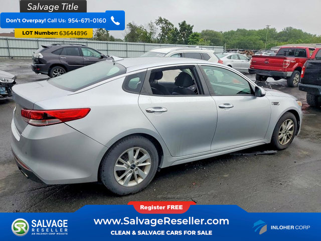 Used 2018 Kia Optima LX FWD image 4