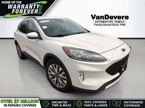 Used 2020 Ford Escape Titanium AWD/4WD image 1