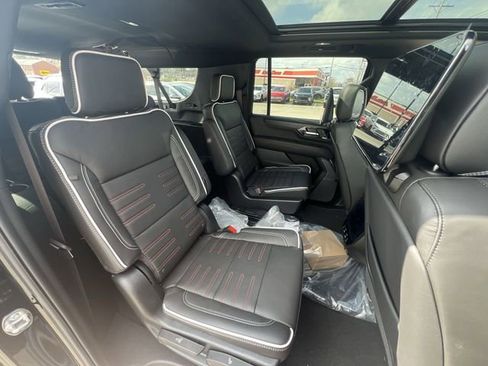 New 2026 GMC Yukon XL AT4 Ultimate image 12