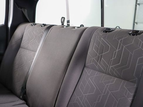 Used 2019 Toyota Tacoma TRD Sport image 27