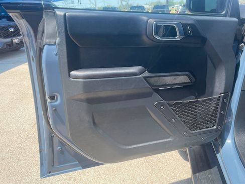 Used 2025 Ford Bronco Outer Banks w/ Sasquatch Package AWD/4WD image 10