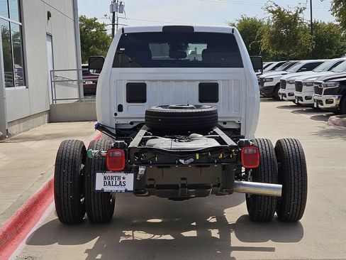 New 2026 RAM 3500 Tradesman AWD/4WD image 4