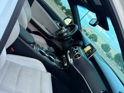 Used 2019 Kia Stinger GT2 RWD image 12