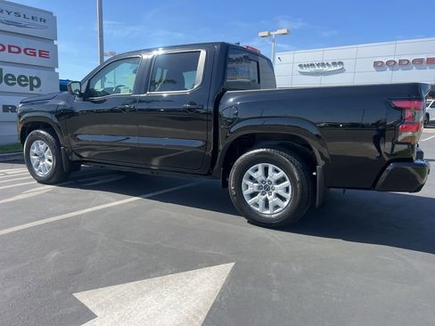 Used 2024 Nissan Frontier SV w/ SV Convenience Package RWD image 21