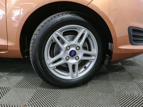 Used 2017 Ford Fiesta SE FWD image 13