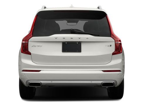 Used 2017 Volvo XC90 T6 Momentum w/ Vision Package AWD/4WD image 5