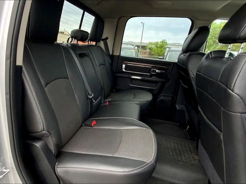 Used 2014 RAM 2500 Laramie w/ Protection Group image 19