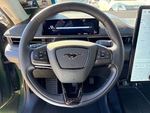 Certified 2025 Ford Mustang Mach-E Premium image 16