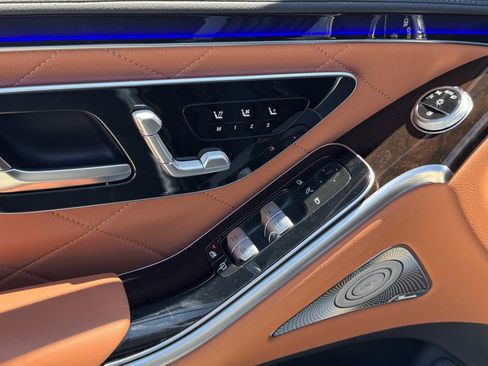 New 2026 Mercedes-Benz S 580e 4MATIC Sedan image 17