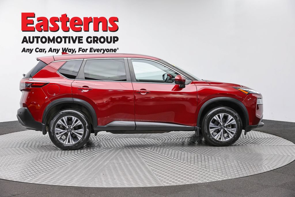 Used 2023 Nissan Rogue SV AWD/4WD image 5