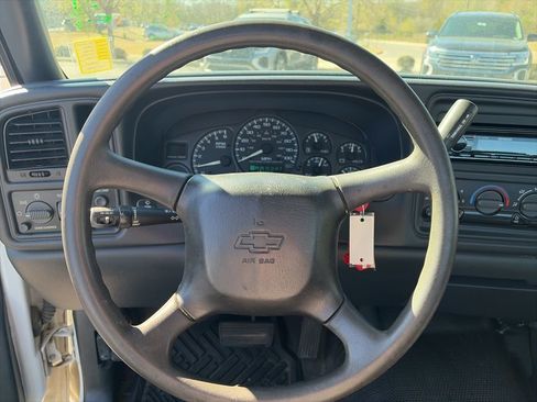 Used 2002 Chevrolet Silverado 1500 2WD Regular Cab image 18